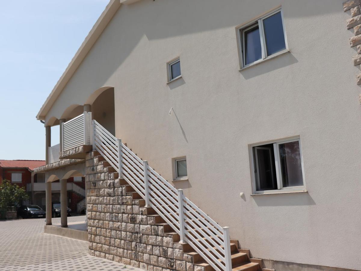 Bajic Apartment Seline